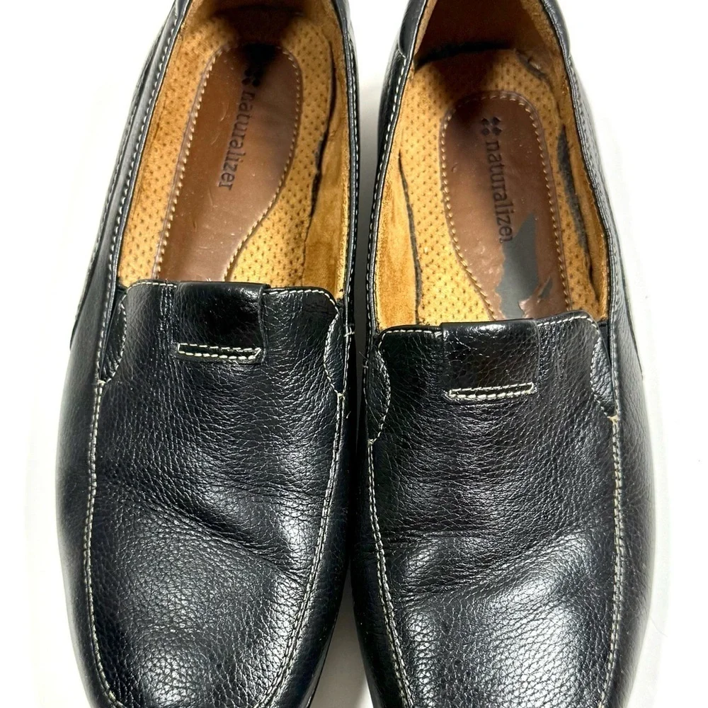 Naturalizer sleek black